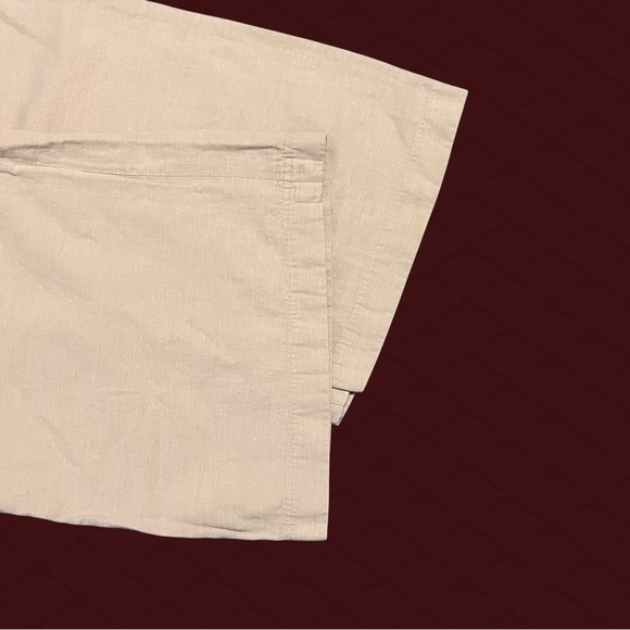 Dalia Khaki Pants Junior’s Size 8 Button Accents Straight Leg Modern Fit Office - Picture 9 of 10